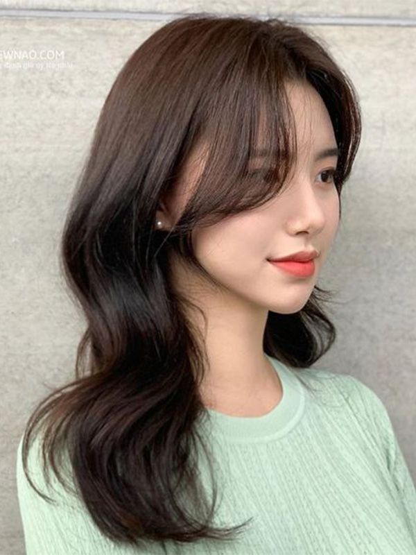 20221103_ew3dzxah5zrlho4q11k4l8s2 Tóc mái uốn nhẹ