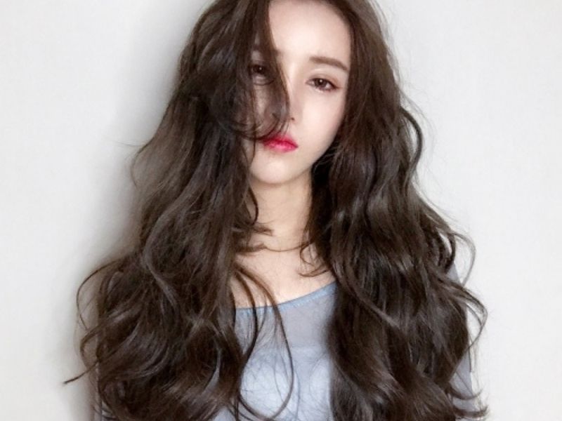 20230127_g85p1gznkrhouphf Tóc layer uốn gợn sóng nước